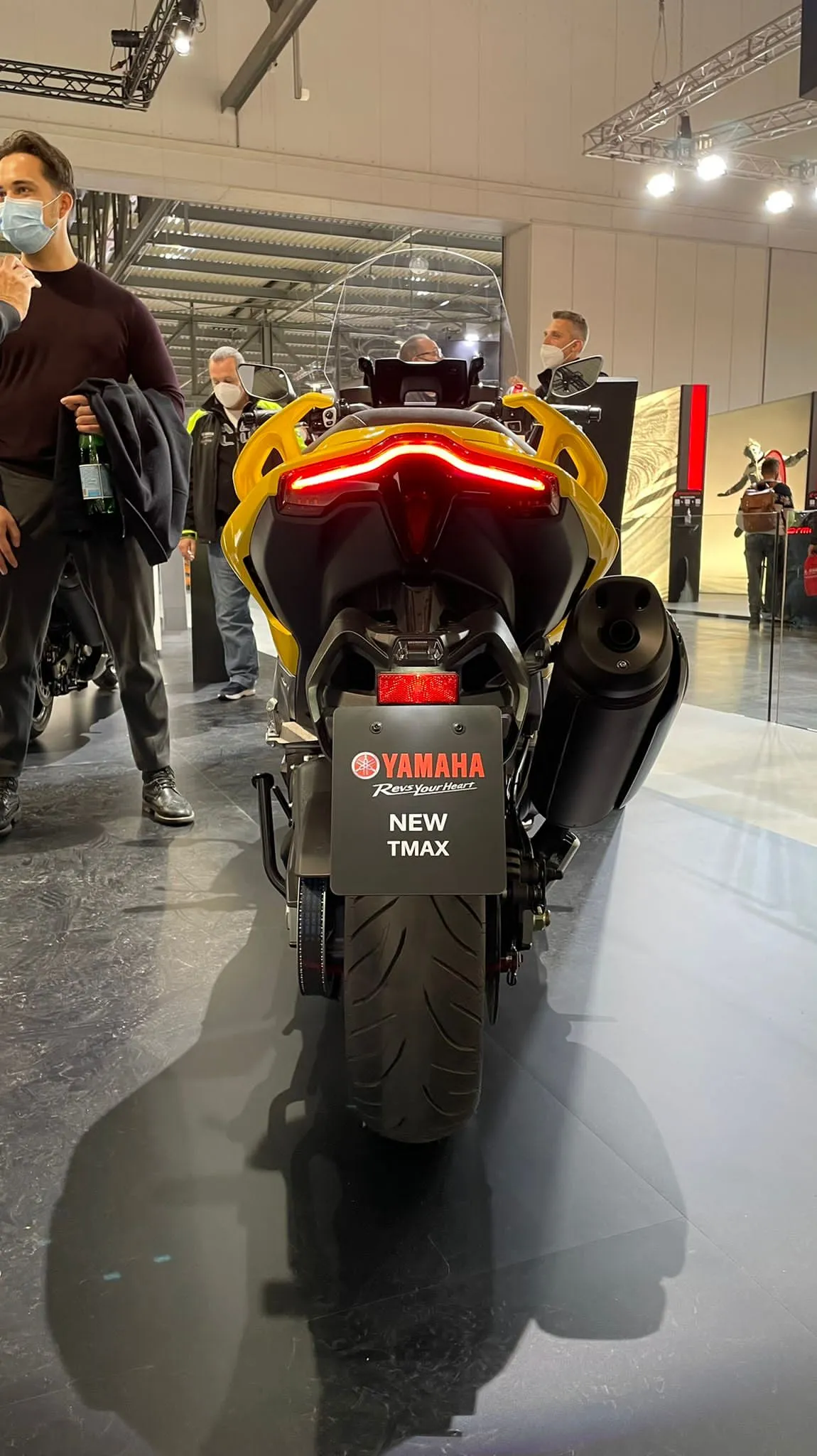 Yamaha Tmax 2022 Jaune